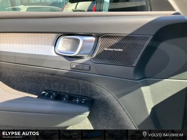 Occasion VOLVO XC40 à  chez Elypse Autos