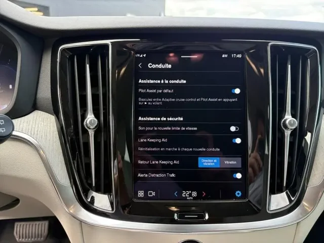 Occasion VOLVO V60 à  chez Elypse Autos