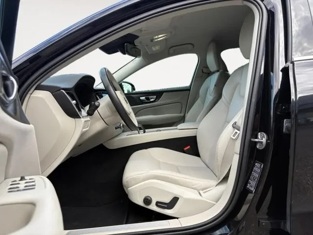 Occasion VOLVO V60 à  chez Elypse Autos