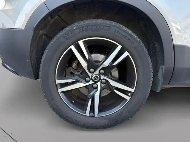 Occasion VOLVO XC40 à  chez Elypse Autos