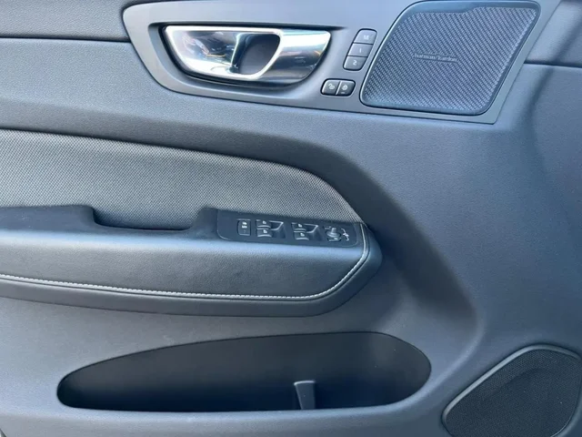 Occasion VOLVO XC60 à  chez Elypse Autos
