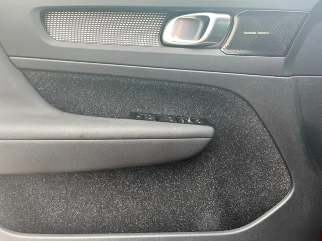 Occasion VOLVO XC40 à  chez Elypse Autos