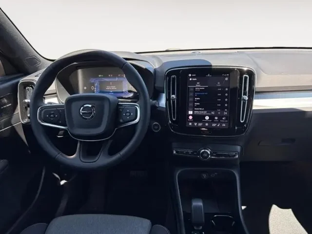 Démo VOLVO XC40 à  chez Elypse Autos