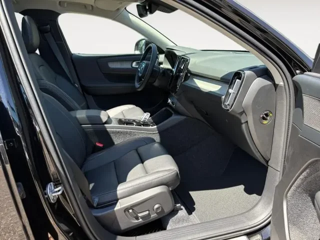 Démo VOLVO XC40 à  chez Elypse Autos