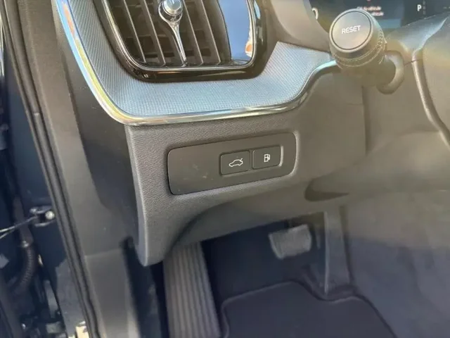 Démo VOLVO XC60 à  chez Elypse Autos