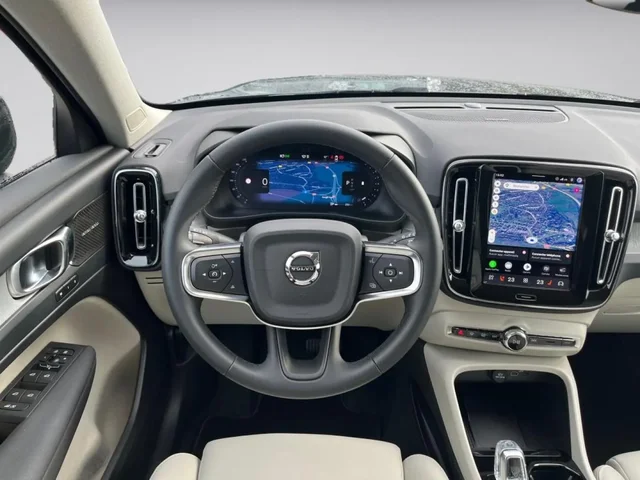 Démo VOLVO XC40 à  chez Elypse Autos