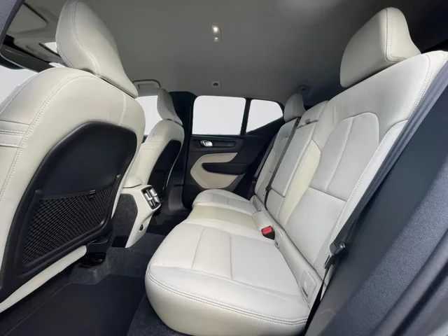Démo VOLVO XC40 à  chez Elypse Autos