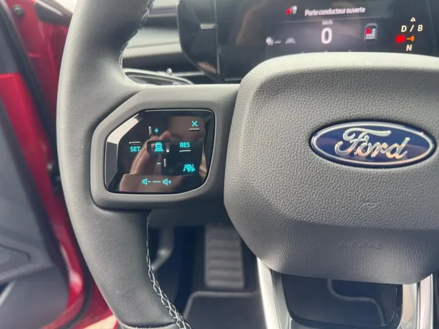 Démo FORD Explorer à  chez Elypse Autos