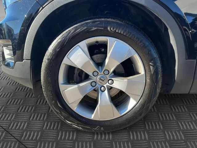 Occasion VOLVO XC40 à  chez Elypse Autos