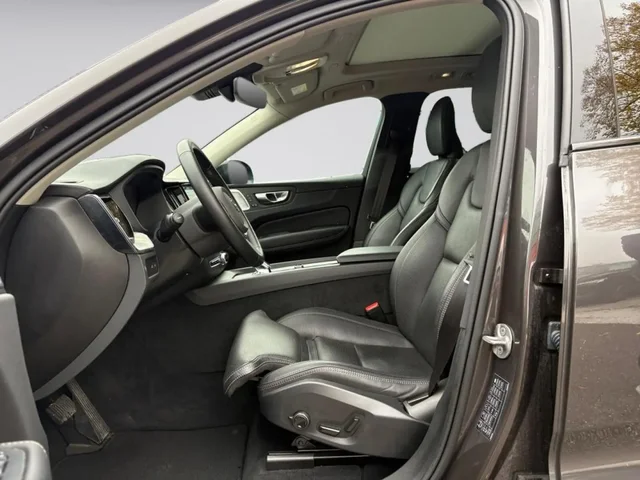 Occasion VOLVO XC60 à  chez Elypse Autos