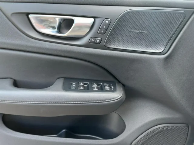 Occasion VOLVO V60 à  chez Elypse Autos