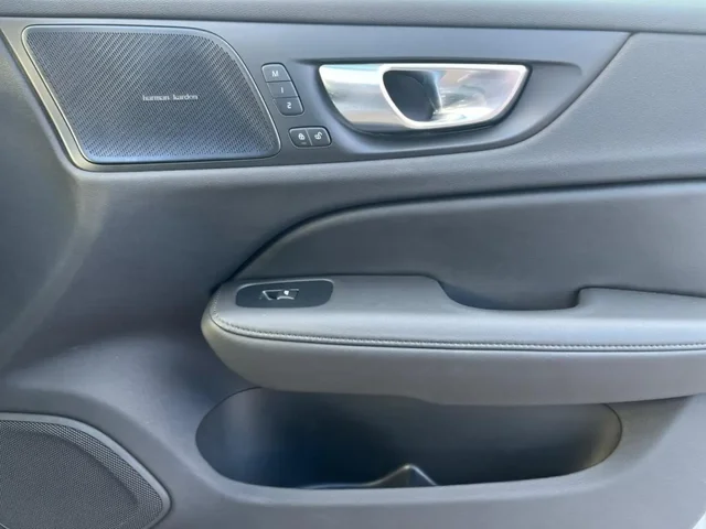Occasion VOLVO V60 à  chez Elypse Autos