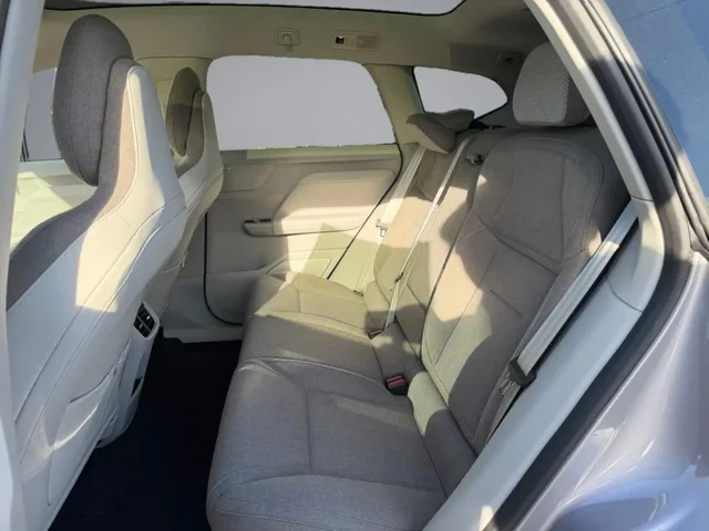 Démo VOLVO EX60 à  chez Elypse Autos