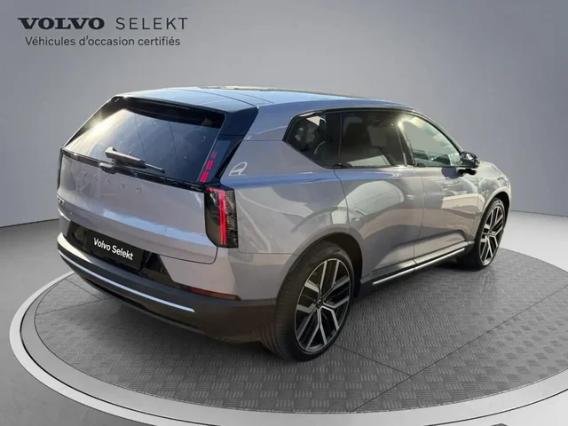 Démo VOLVO EX60 à  chez Elypse Autos