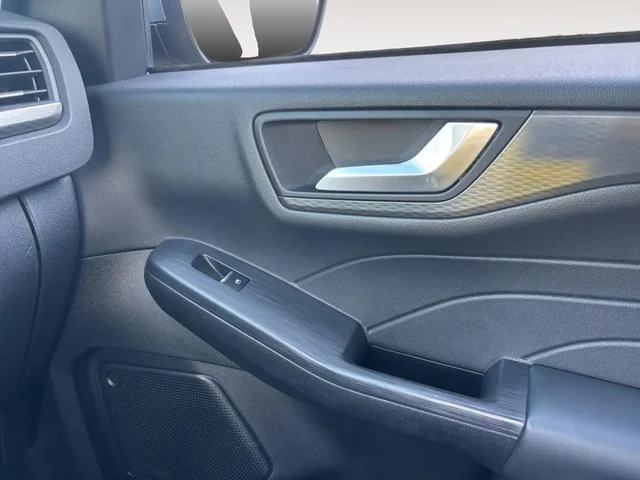 Occasion FORD Kuga à  chez Elypse Autos