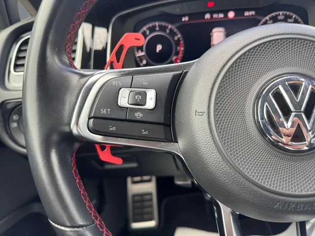 Occasion VOLKSWAGEN Golf à  chez Elypse Autos