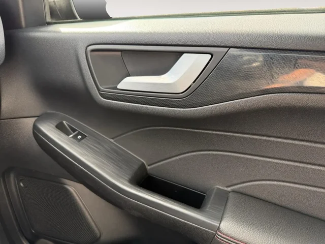 Occasion FORD Kuga à  chez Elypse Autos