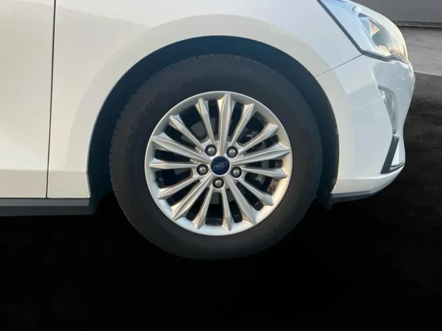 Occasion FORD Focus à  chez Elypse Autos