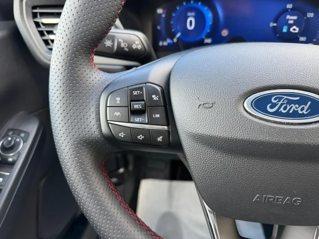 Occasion FORD Kuga à  chez Elypse Autos