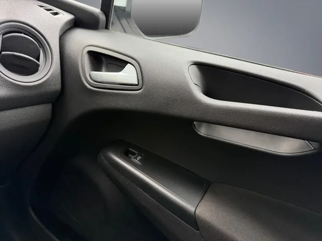 Occasion FORD Transit Courier à  chez Elypse Autos