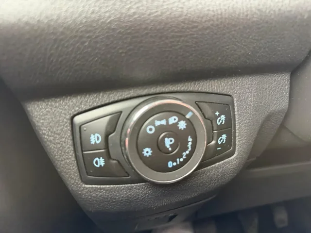 Occasion FORD Transit Courier à  chez Elypse Autos