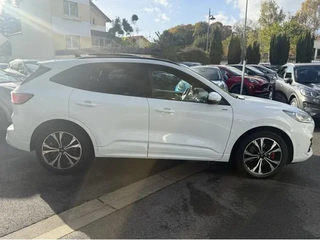 Occasion FORD Kuga à Cesson chez Groupe Zélus