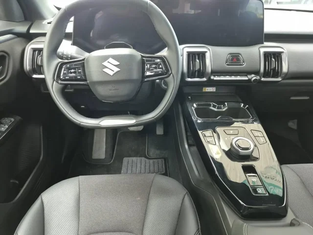 Demo SUZUKI e Vitara à Cesson chez Groupe Zélus
