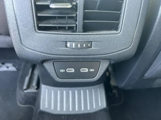 Occasion VOLKSWAGEN T-Roc à Cesson chez Groupe Zélus