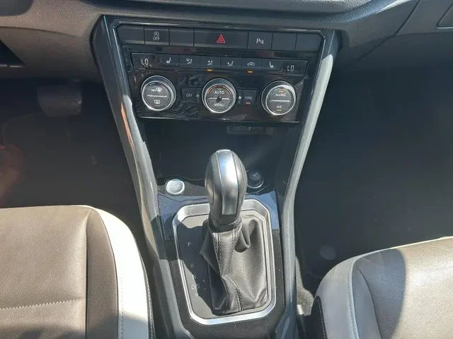 Occasion VOLKSWAGEN T-Roc à Cesson chez Groupe Zélus
