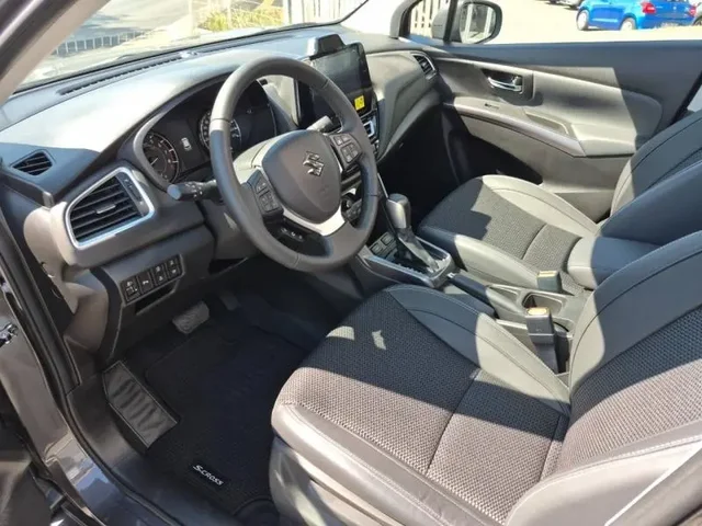 Demo SUZUKI S-Cross à Cesson chez Groupe Zélus