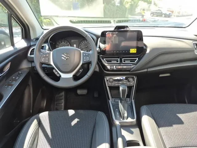 Demo SUZUKI S-Cross à Cesson chez Groupe Zélus
