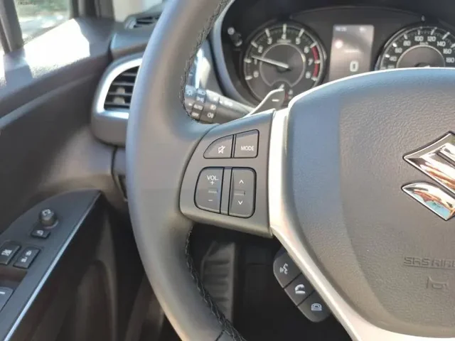 Demo SUZUKI S-Cross à Cesson chez Groupe Zélus