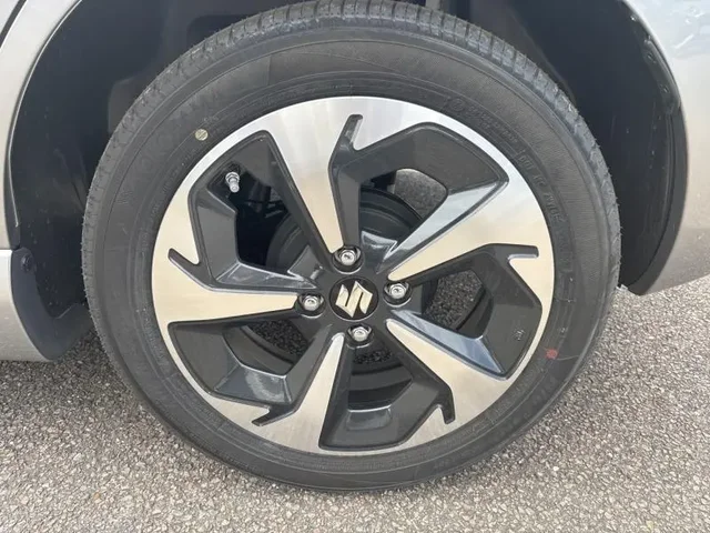 Demo SUZUKI Swift à Cesson chez Groupe Zélus