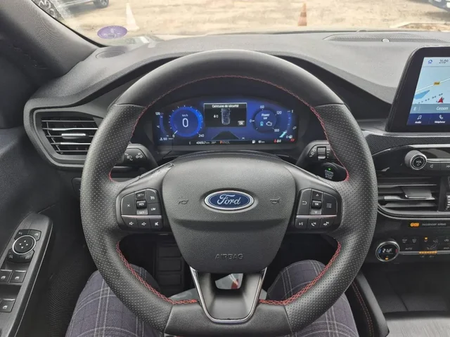 Occasion FORD Kuga à Cesson chez Groupe Zélus
