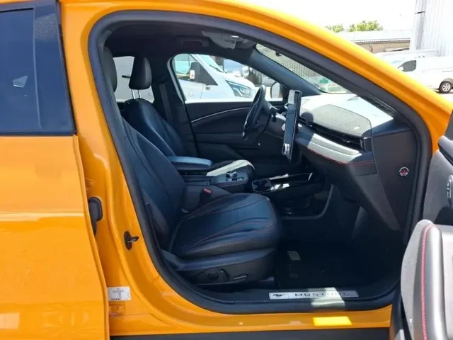 Occasion FORD Mustang Mach-E à Cesson chez Groupe Zélus
