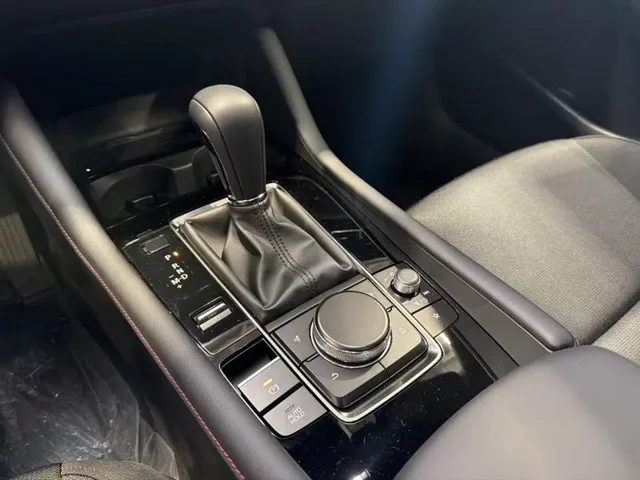 Demo MAZDA Mazda 3 à Cesson chez Groupe Zélus