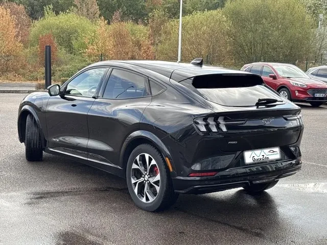 Occasion FORD Mustang Mach-E à Cesson chez Groupe Zélus
