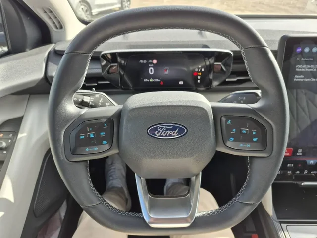 Demo FORD Explorer à Cesson chez Groupe Zélus