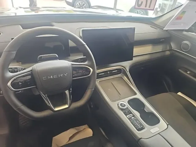 Demo CHERY TIGGO 8 à Cesson chez Groupe Zélus