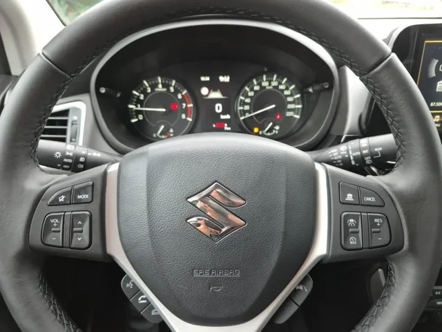 Demo SUZUKI S-Cross à Cesson chez Groupe Zélus