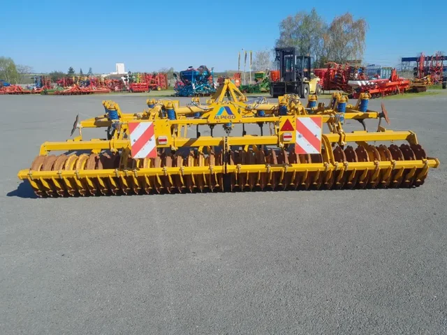 Occasion Alpego Cayman CF 520TS à ANTIGNY chez Groupe OUVRARD