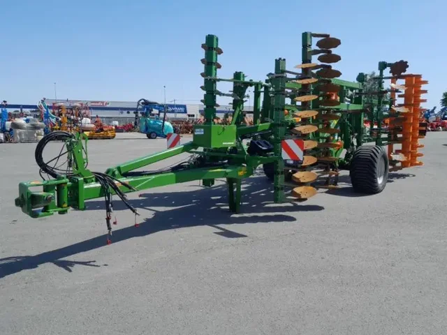 Occasion Amazone CEUS5000-2TXSUPE à ANTIGNY chez Groupe OUVRARD