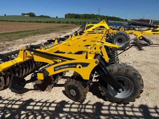 Occasion Bednar SWIFTERDISCXE12 à ANTIGNY chez Groupe OUVRARD
