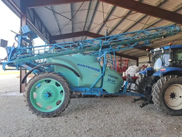 Occasion Berthoud TRACKER32-34 à ANTIGNY chez Groupe OUVRARD
