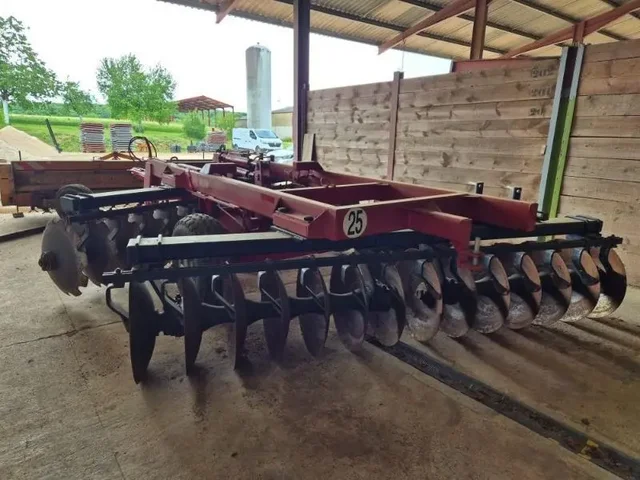 Occasion Bugnot VL150 à ANTIGNY chez Groupe OUVRARD