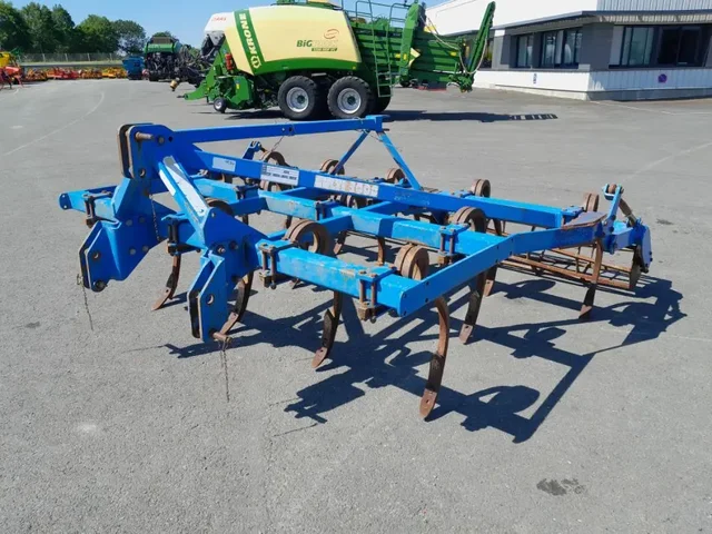 Occasion Carre CUlti 3000 à ANTIGNY chez Groupe OUVRARD