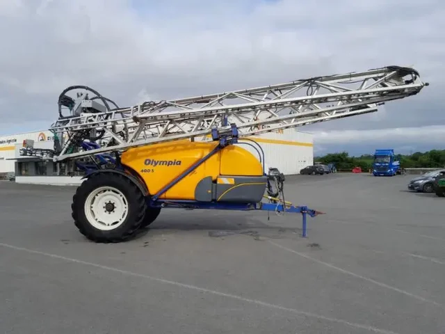 Occasion Caruelle OLYMPIA 400S à ANTIGNY chez Groupe OUVRARD