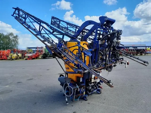 Occasion Caruelle OLYMPIA à ANTIGNY chez Groupe OUVRARD