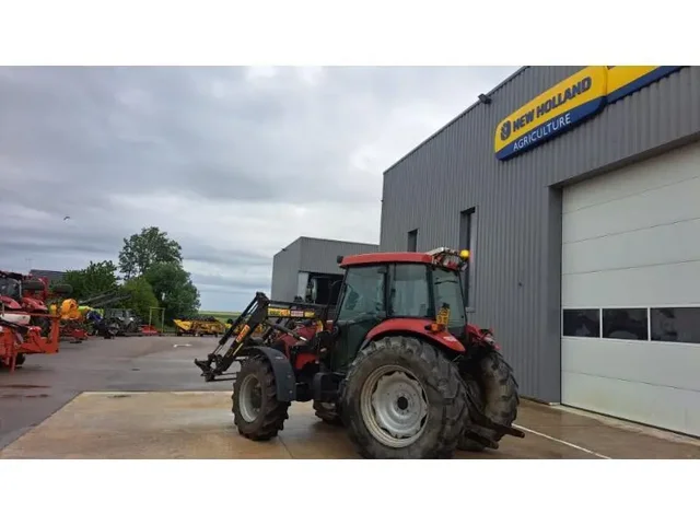 Occasion Case IH JX90 à ANTIGNY chez Groupe OUVRARD