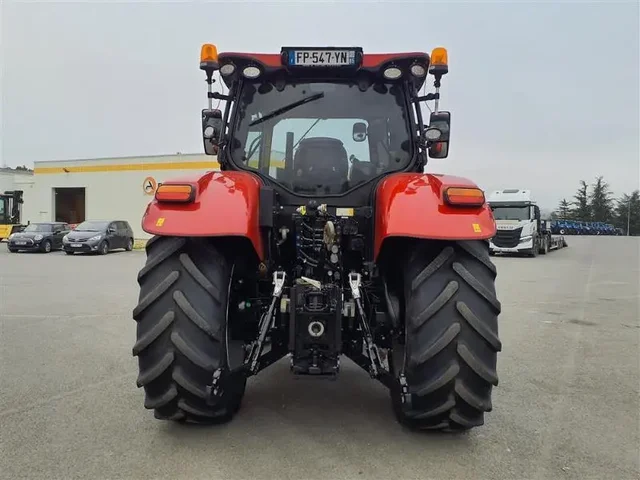 Occasion Case IH MAXXUM135CVX à ANTIGNY chez Groupe OUVRARD